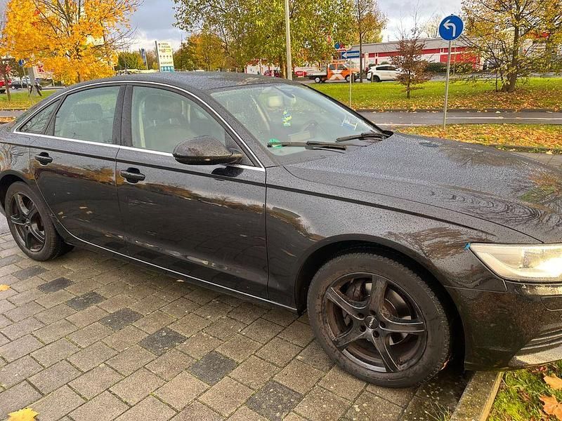 Gebraucht Audi A6 Sport 204 PS (150 kW) 2012 Schwarz Limousine