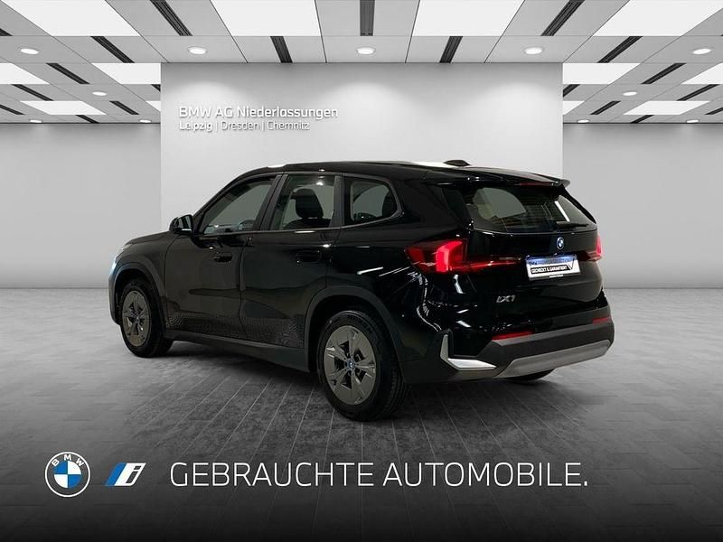 Gebraucht BMW iX1 Performance 225 kW (306 PS) 2023 Schwarz SUV