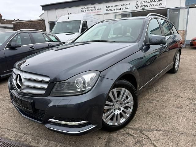 Gebraucht Mercedes C250 204 PS (150 kW) 2013 Grau Limousine