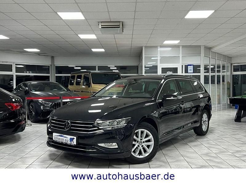 Schwarz Gebraucht 2023 VW Passat Business Kombi | 20.990 € (Etwas zu teuer) - Bild 1/4