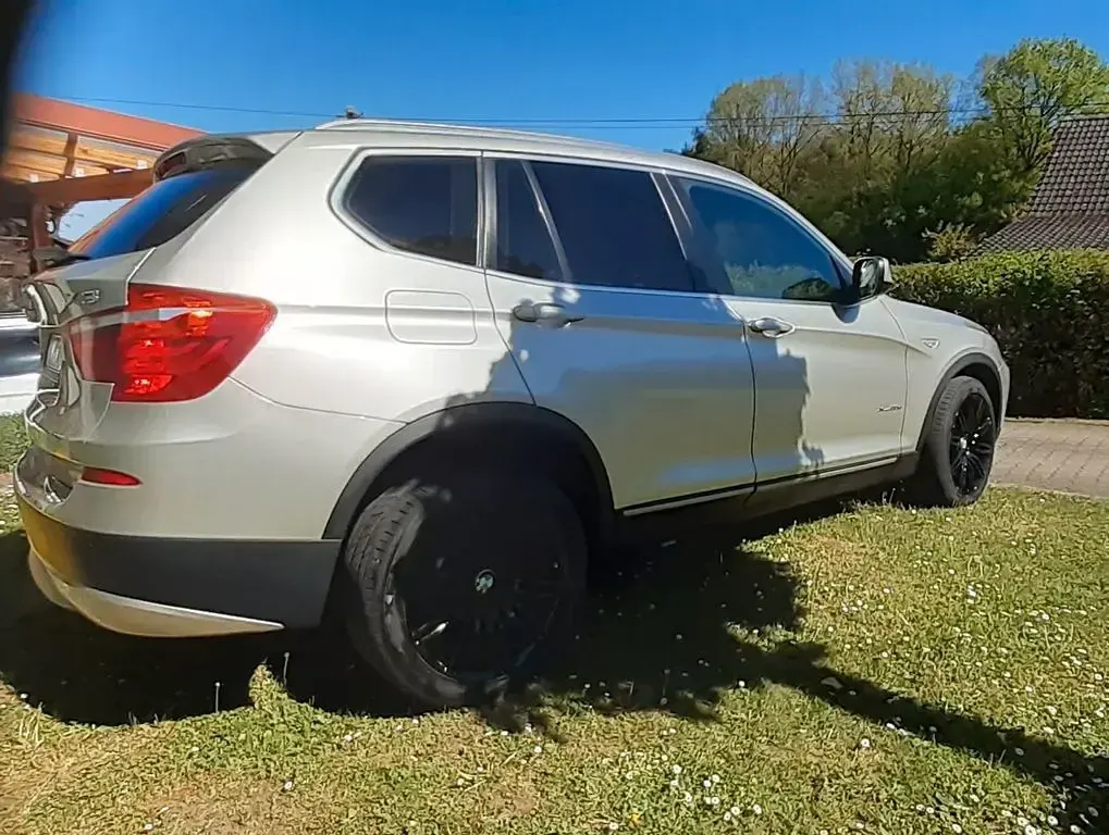 Gebraucht BMW X3 258 PS (189 kW) 2011 Silber SUV
