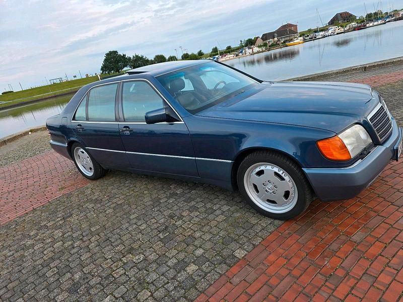 Blau Gebraucht 1992 Mercedes 600 Limousine | 15.000 € - Bild 1/4