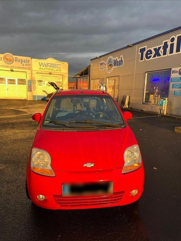 Gebraucht Chevrolet Matiz 67 PS (49 kW) 2009 Rot Kleinwagen