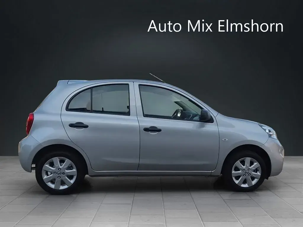 Gebraucht Nissan Micra 80 PS (58 kW) 2017 Silber Kleinwagen