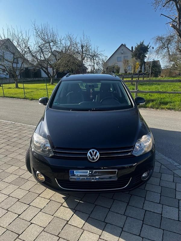 Gebraucht VW Golf Plus Cross 122 PS (89 kW) 2013 Schwarz Van / Kleinbus