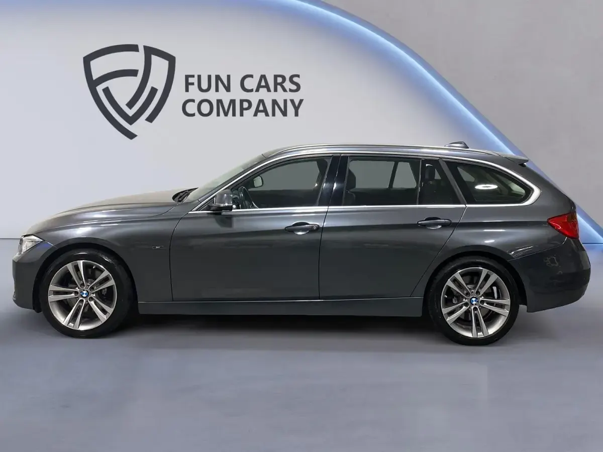 Gebraucht BMW 330 Sport Line 258 PS (189 kW) 2014 Grau Kombi