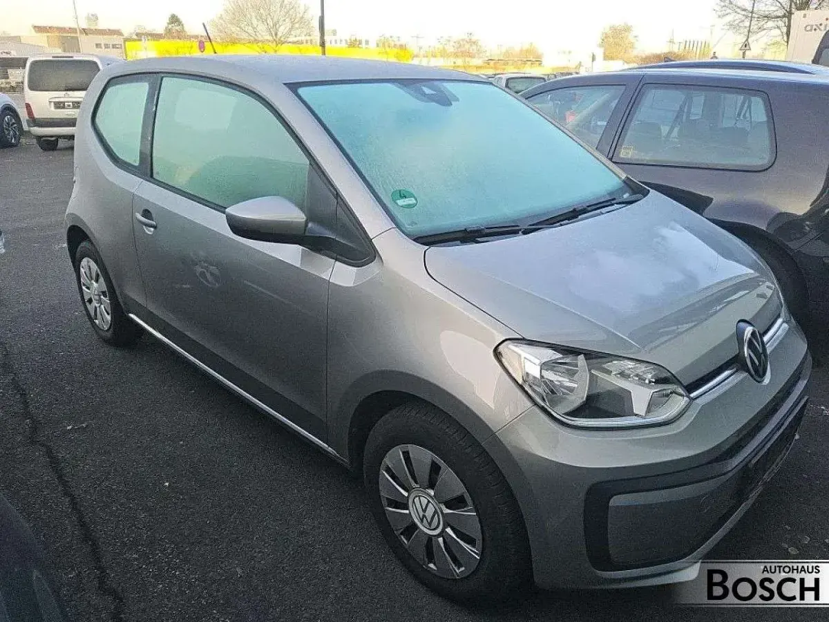 Second-hand VW up! 65 CP (47 kW) 2021 Argintiu Hatchback
