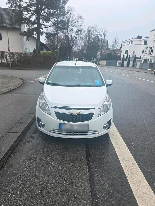 Gebraucht Chevrolet Spark LS 68 PS (50 kW) 2012 Weiß Kleinwagen