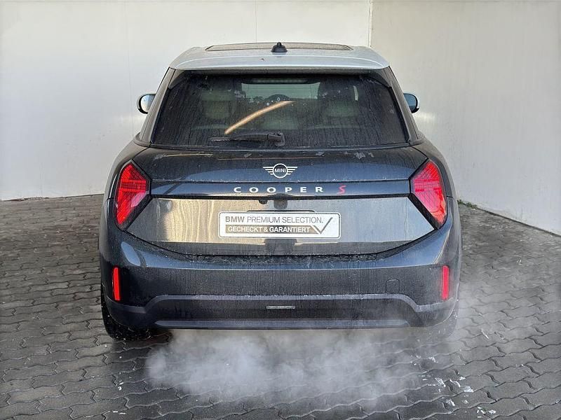 Second-hand Mini Cooper S 204 CP (150 kW) 2024 Negru Hatchback