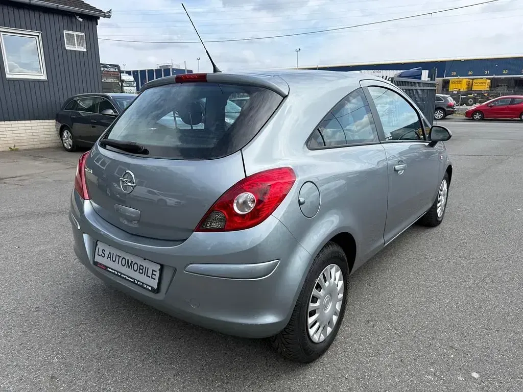 Gebraucht Opel Corsa Energy 87 PS (63 kW) 2014 Silber Kleinwagen