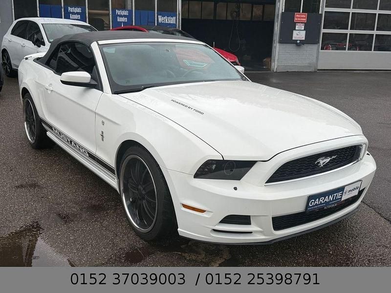 Gebraucht Ford Mustang 309 PS (227 kW) 2013 Weiß Cabrio