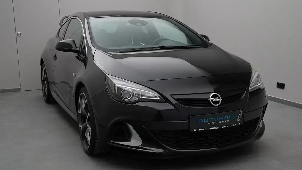 Gebraucht Opel Astra GTC OPC 280 PS (205 kW) 2018 Black meet kettle Coupé