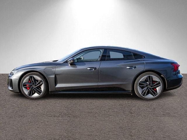 Gebraucht Audi e-tron GT quattro Ambiente 439 kW (598 PS) 2022 Daytonagrau perleffekt Limousine