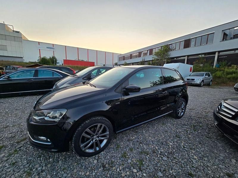 Schwarz Gebraucht 2015 VW Polo LOUNGE | 6.790 € (Fairer Preis) - Bild 1/4