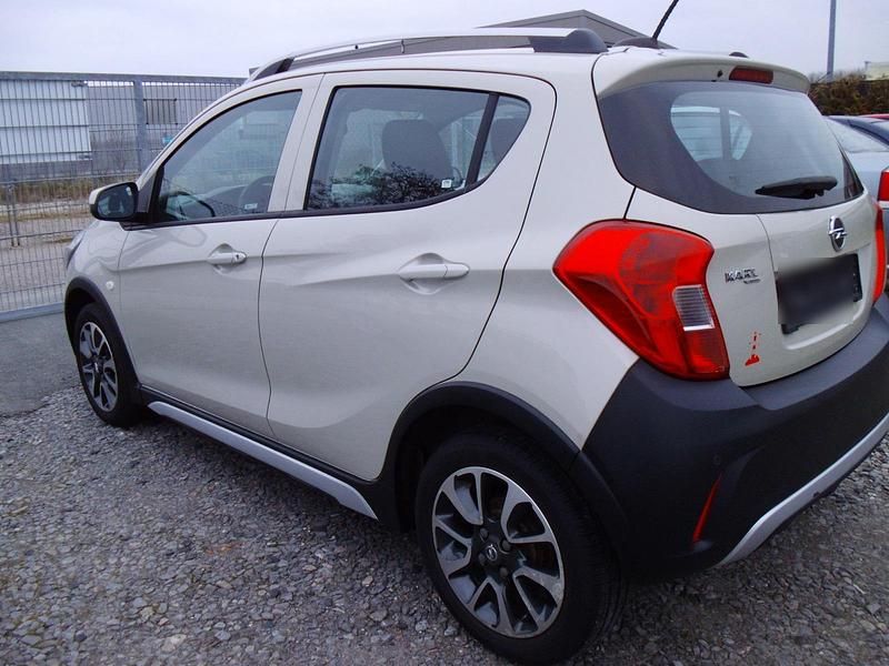 Gebraucht Opel Karl Rocks 75 PS (55 kW) 2017 Beige Kleinwagen