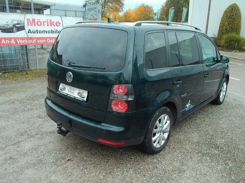 Gebraucht VW Touran Freestyle 150 PS (110 kW) 2010 Grün Van / Kleinbus