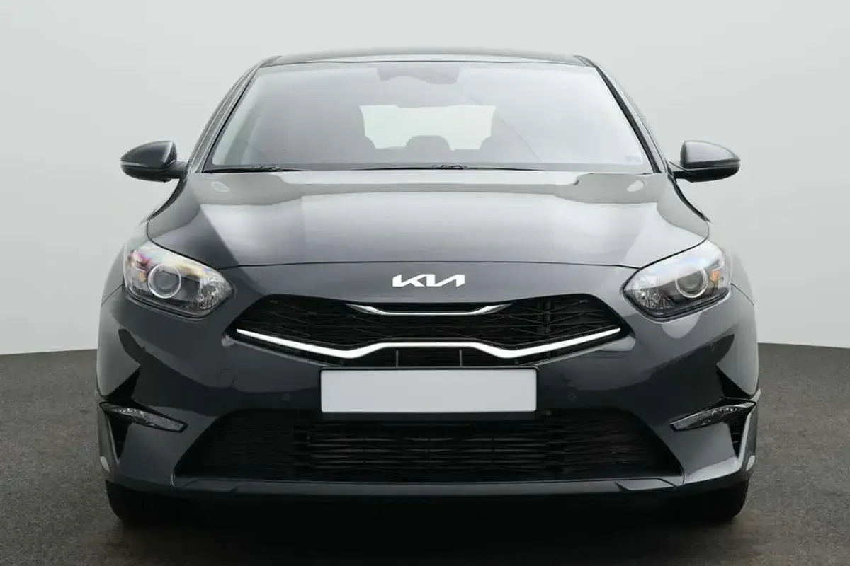 Occasion Kia Ceed 140 ch (102 kW) 2025 Argent Citadine