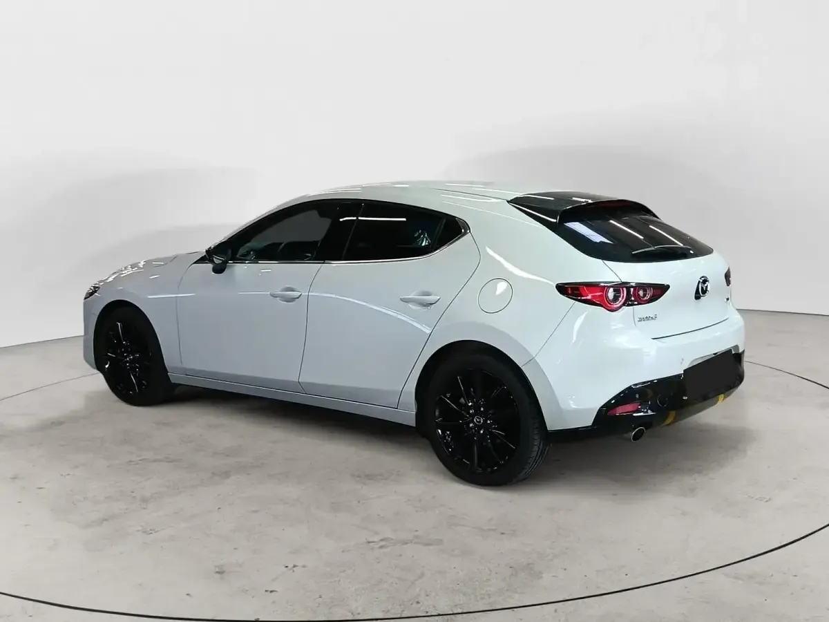 Gebraucht Mazda 2 Homura-Line 140 PS (102 kW) 2025 Ceramic white Kleinwagen