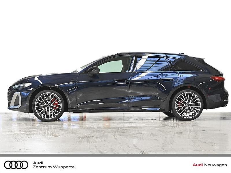 Gebraucht Audi A5 Sport 252 PS (185 kW) 2026 Blau Kombi