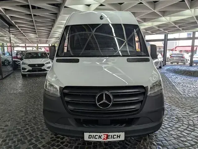 Gebraucht Mercedes Sprinter 114 PS (83 kW) 2023 Andere Van