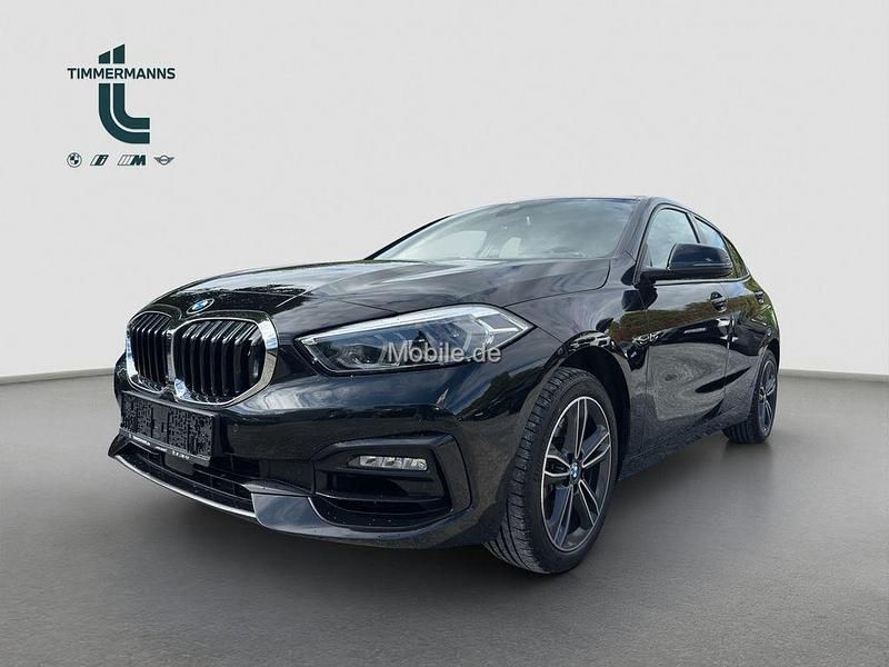 Schwarz Gebraucht 2021 BMW 120 Sport Line Kleinwagen | 24.290 € (Fairer Preis) - Bild 1/4