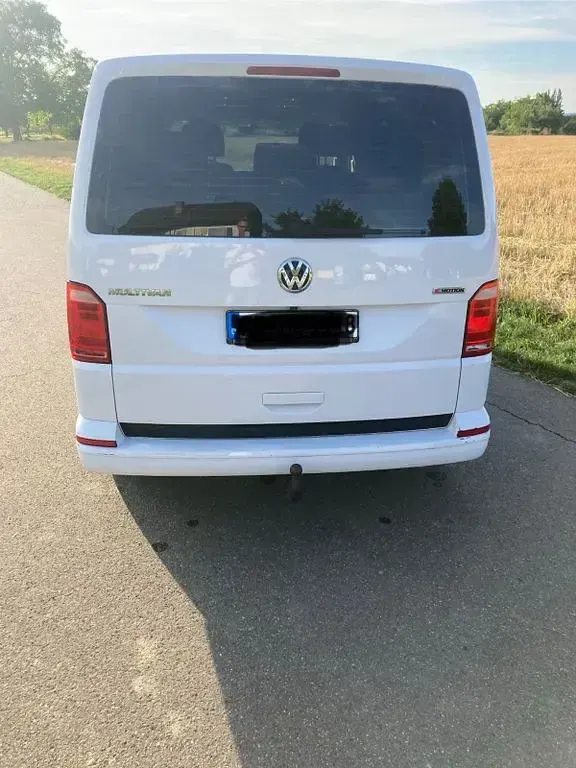 Gebraucht VW Multivan Comfortline 199 PS (146 kW) 2019 Weiß Van / Kleinbus
