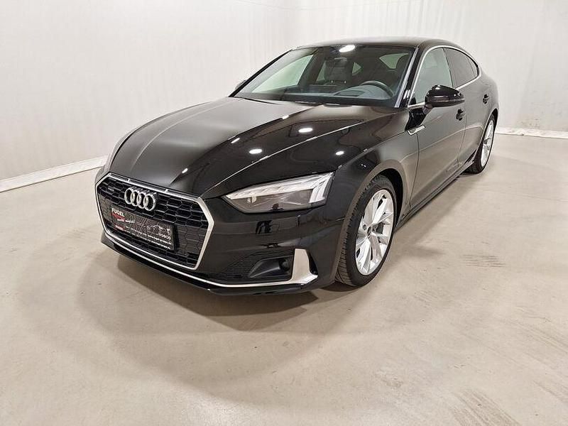 Gebraucht Audi A5 Sportback Advanced 204 PS (150 kW) 2023 Mythosschwarz metallic Kleinwagen