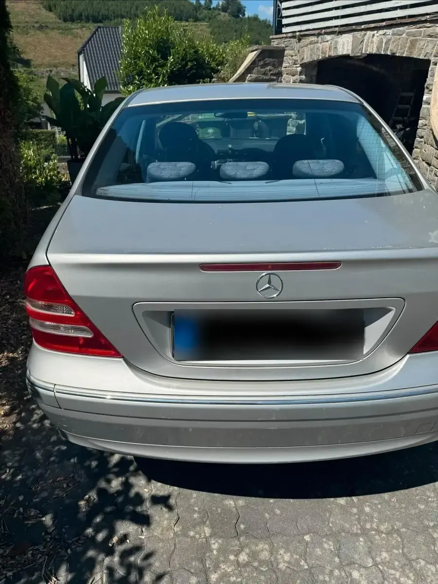 Gebraucht Mercedes C180 Avantgarde 2003 Silber Limousine