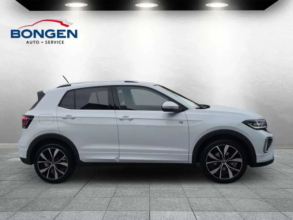 Gebraucht VW T-Cross R-line 116 PS (85 kW) 2025 Weiß SUV