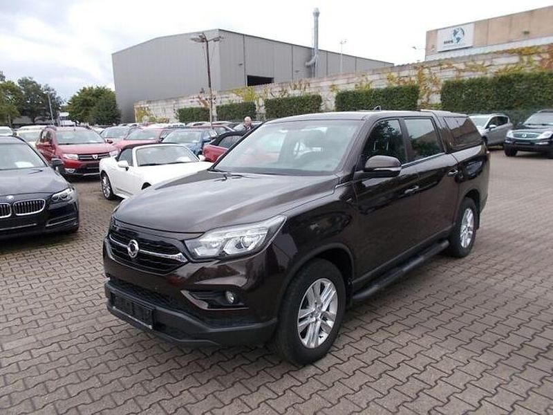 Braun (metallic) Gebraucht 2021 Ssangyong Musso Quartz SUV | 26.900 € (Fairer Preis) - Bild 1/4