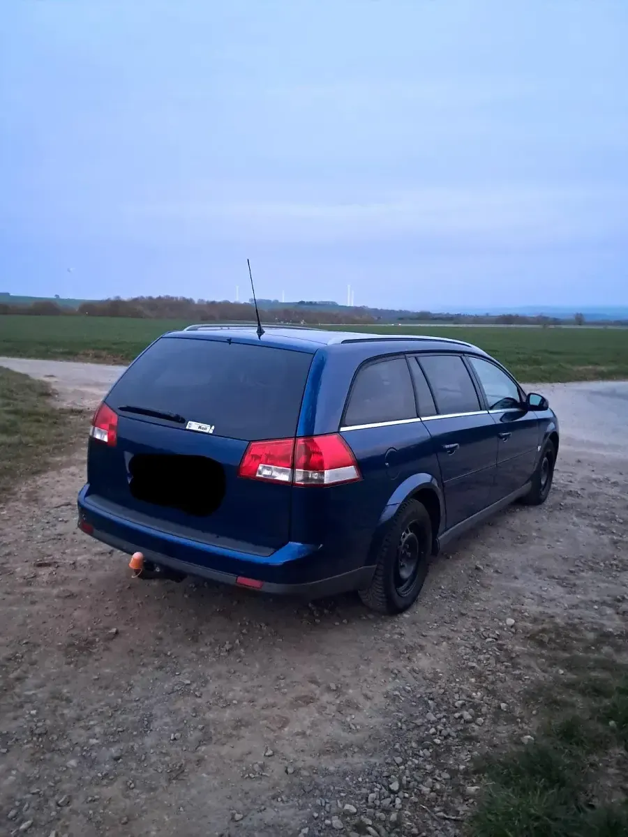 Gebraucht Opel Vectra 150 PS (110 kW) 2008 Blau Kombi