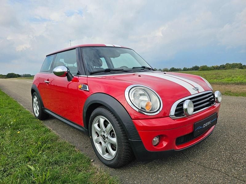 Rot Gebraucht 2009 Mini Cooper Kleinwagen | 4.800 € (Fairer Preis) - Bild 1/4