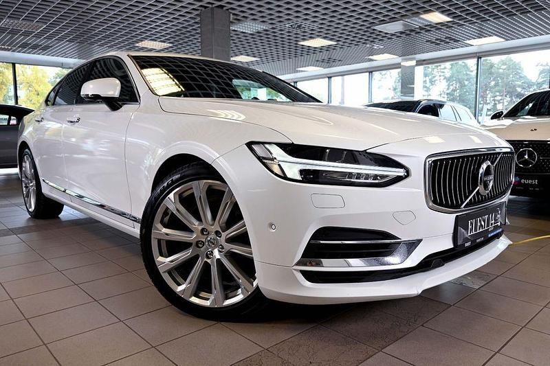 Weiß Gebraucht 2017 Volvo S90 Inscription Limousine | 29.999 € - Bild 1/4