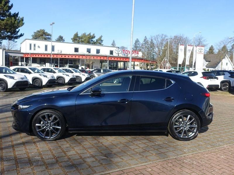 Second-hand Mazda 3 Selection 122 CP (89 kW) 2020 Albastru Berlinǎ