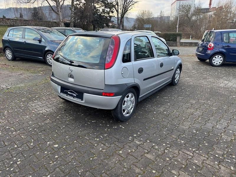 Gebraucht Opel Corsa Sport 75 PS (55 kW) 2001 Silber Kleinwagen