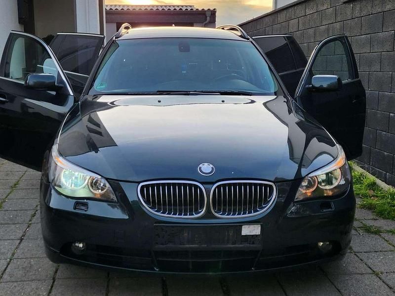 Grün Gebraucht 2007 BMW 525 Kombi | 2.200 € (Superpreis) - Bild 1/4