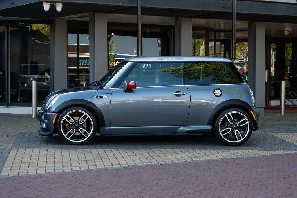 Gebraucht Mini John Cooper Works 218 PS (160 kW) 2006 Blau Kleinwagen