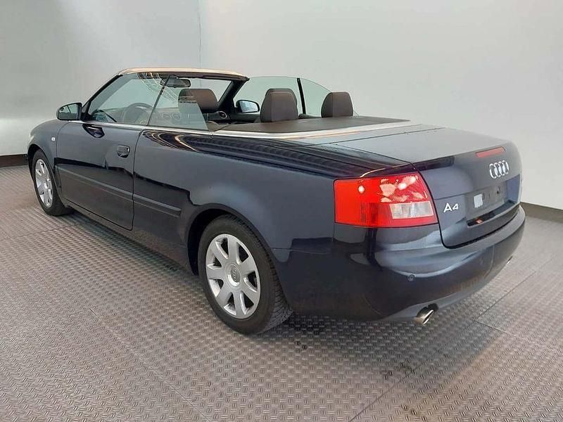 Gebraucht Audi A4 Cabriolet 170 PS (125 kW) 2004 Moroblau Cabrio