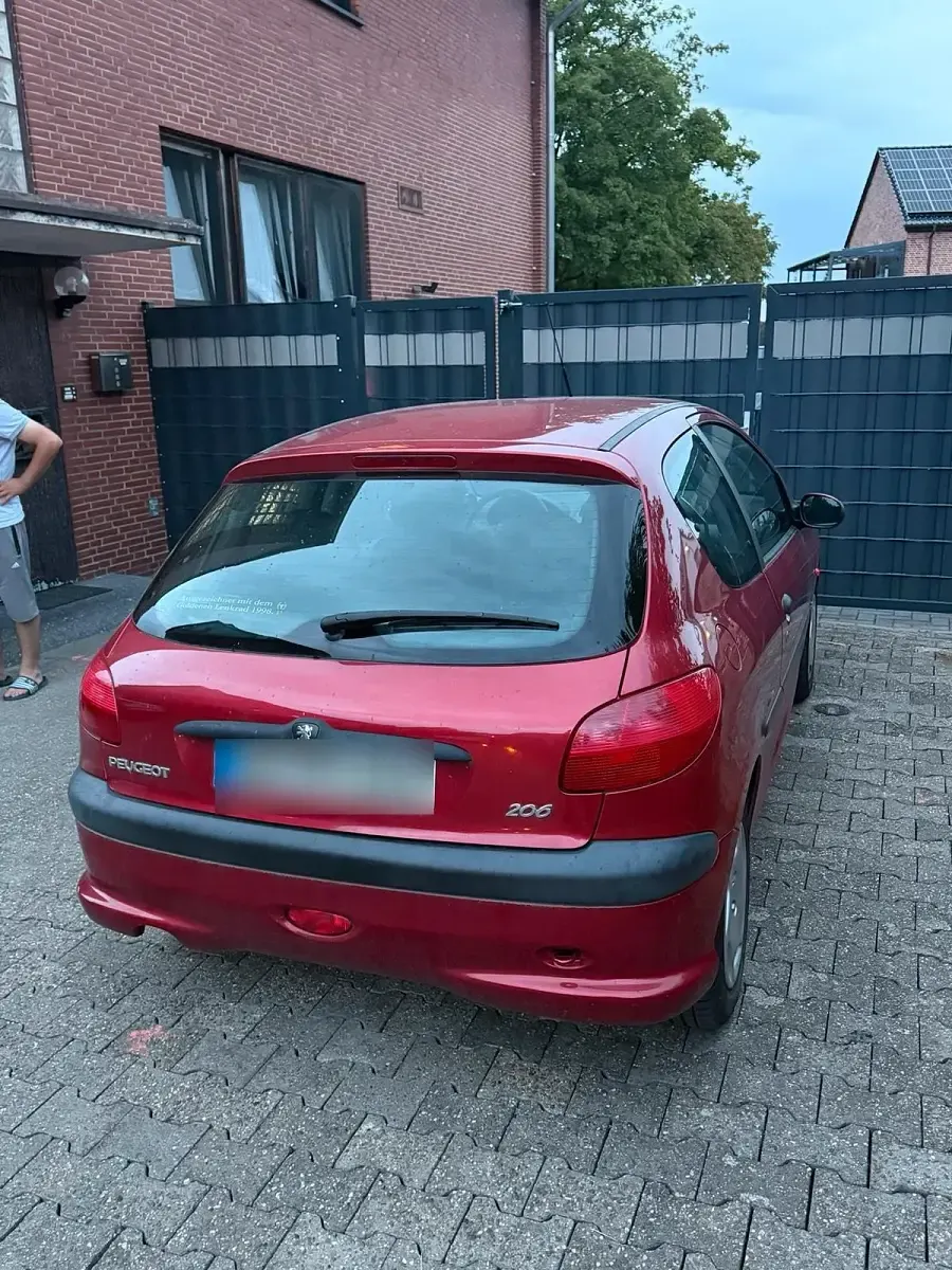 Gebraucht Peugeot 206 60 PS (44 kW) 1999 Rot Kleinwagen