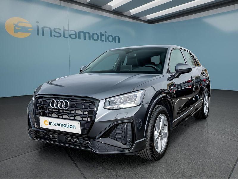 Grau Gebraucht 2025 Audi Q2 S-Line SUV | 35.749 € (Teuer) - Bild 1/4
