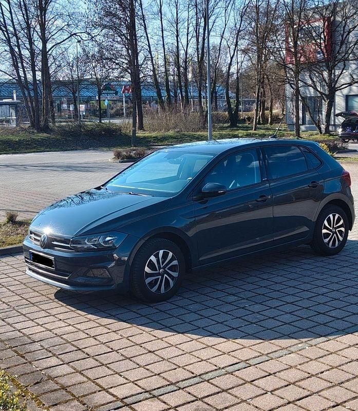 Gebraucht VW Polo Life 95 PS (69 kW) 2021 Grau Kleinwagen