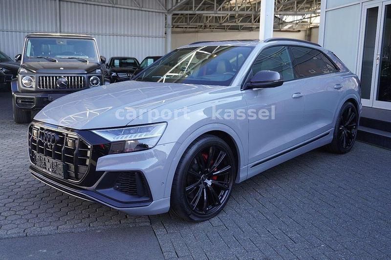 Gebraucht Audi SQ8 Competition 507 PS (372 kW) 2023 Nardograu SUV