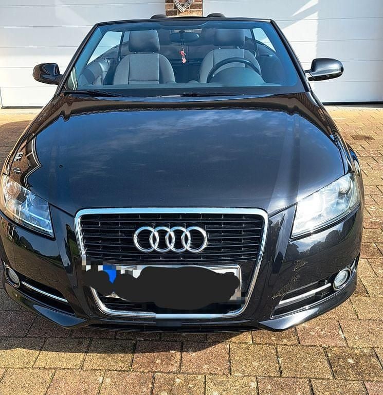 Gebraucht Audi A3 Cabriolet 105 PS (77 kW) 2011 Schwarz Cabrio