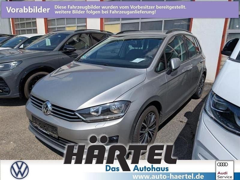 Tungsten silver, metallic Gebraucht 2016 VW Golf Sportsvan Allstar Van / Kleinbus | 13.800 € (Fairer Preis) - Bild 1/4