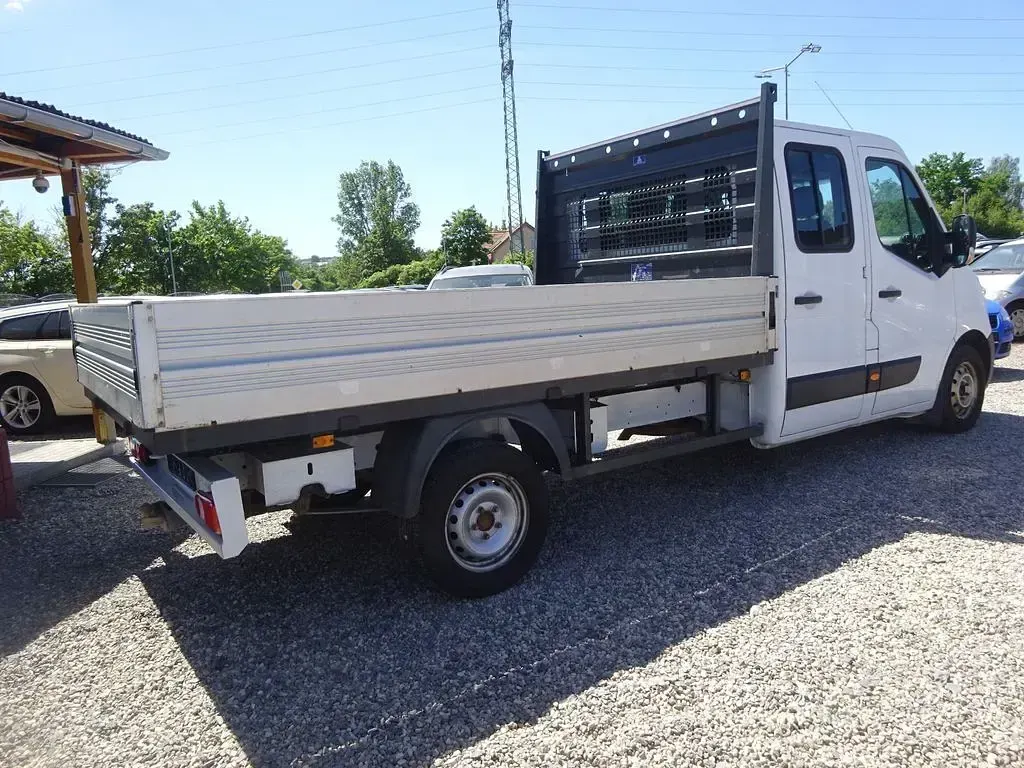 Używany Opel Movano 131 KM (96 kW) 2017 Biały Minivan