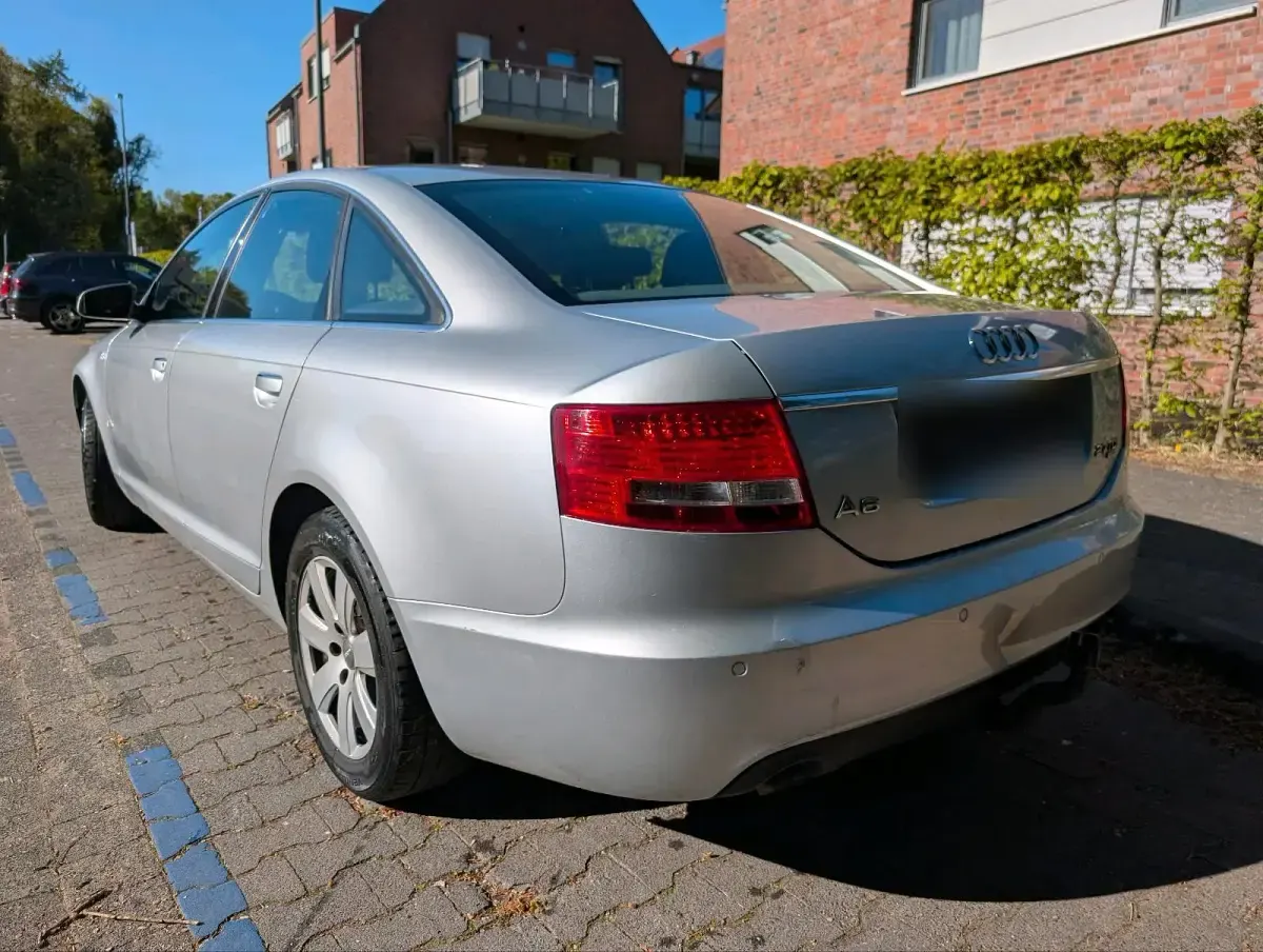 Second-hand Audi A6 180 CP (132 kW) 2008 Argintiu Berlinǎ