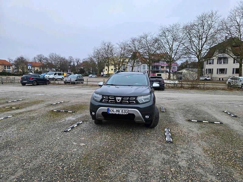 Gebraucht Dacia Duster Prestige 116 PS (85 kW) 2022 Grau SUV
