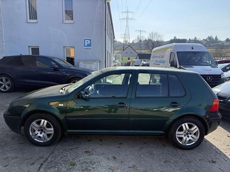 Gebraucht VW Golf IV Trendline 75 PS (55 kW) 2001 Forestgrün Limousine