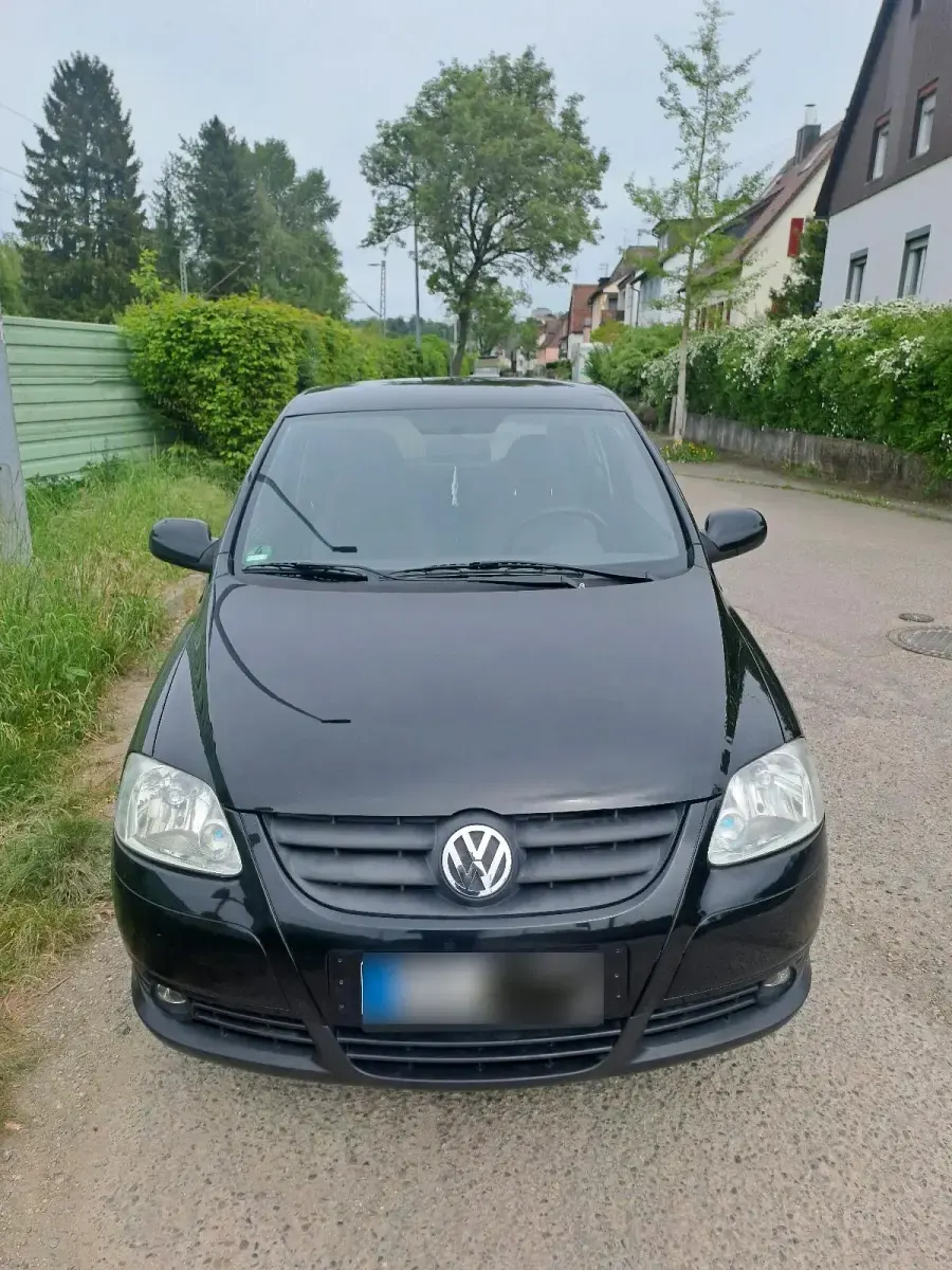 Usado VW Fox Style 54 CV (39 kW) 2010 Negro Utilitario