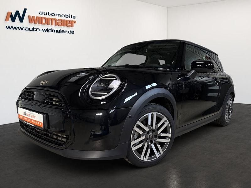 Gebraucht Mini Cooper Classic 156 PS (114 kW) 2024 Schwarz Kleinwagen
